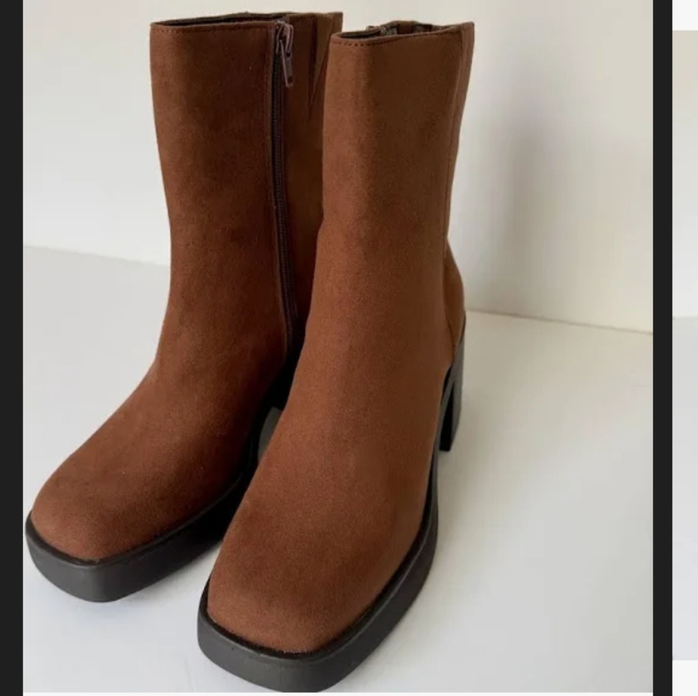 Sun + Stone Tiannaa Russet Heeled Boots